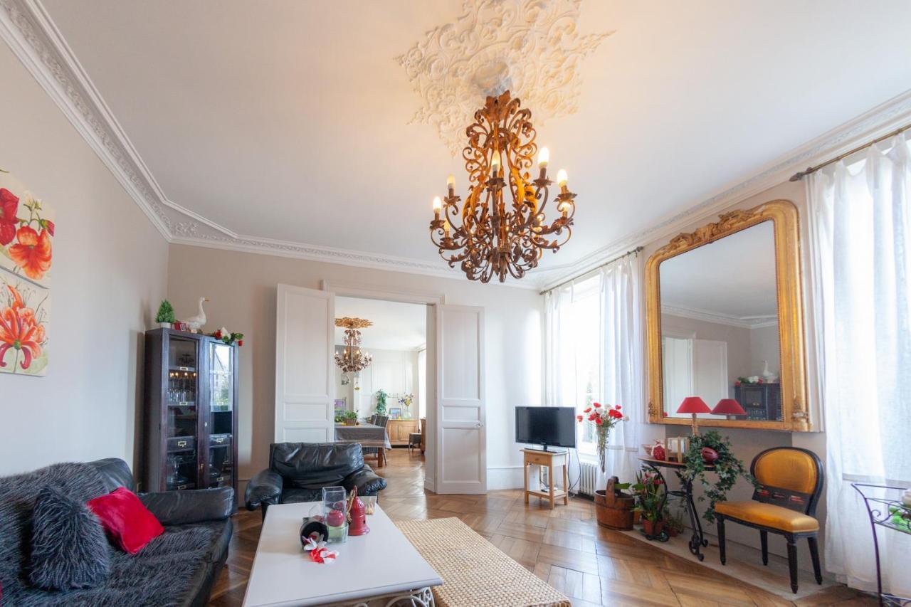 Le Jardin Des Lys Bed & Breakfast Gemmelaincourt ภายนอก รูปภาพ