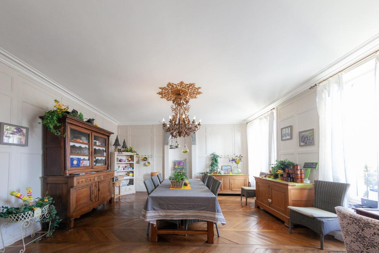 Le Jardin Des Lys Bed & Breakfast Gemmelaincourt ภายนอก รูปภาพ