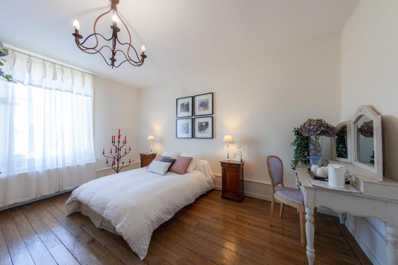 Le Jardin Des Lys Bed & Breakfast Gemmelaincourt ภายนอก รูปภาพ