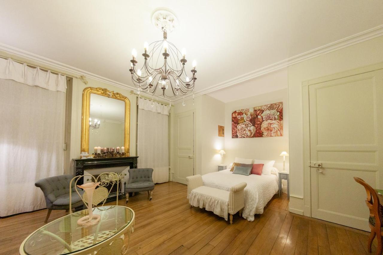 Le Jardin Des Lys Bed & Breakfast Gemmelaincourt ภายนอก รูปภาพ