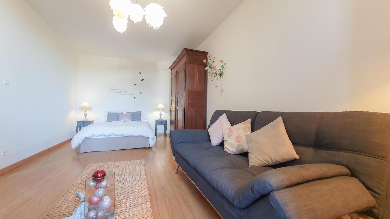Le Jardin Des Lys Bed & Breakfast Gemmelaincourt ภายนอก รูปภาพ